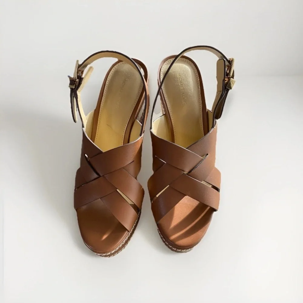 Michael Kors NORA Brown Leather Wedge Sandals NWOT - Picture 4 of 8